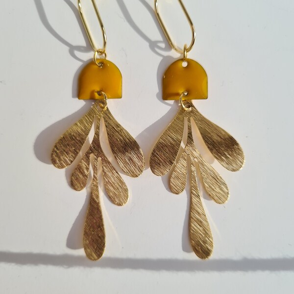 boucles d'oreilles dorées feuilles laiton brut