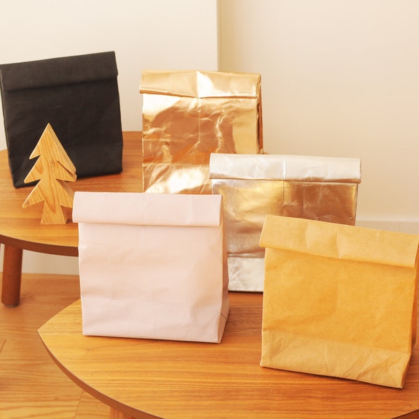 Lunch bags made from washable and reusable paper in BLACK, PINK, BROWN.. Vegan Leather bags as Storage and lunch bag