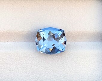 Santa Maria Aquamarine Gemstone: 4.85 CT Emerald Cut Stone