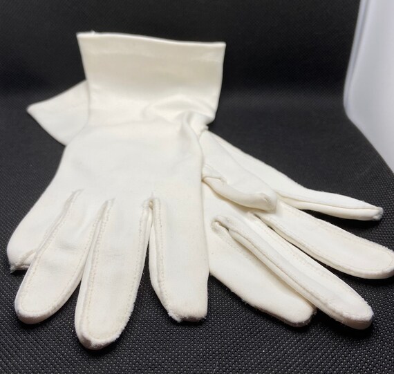 Vintage Faux Creased Leather Gloves, White Gloves… - image 5