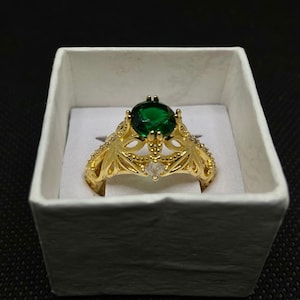 Emerald Ring, Gold Band, Size 10 Ring, Vintage Style Ring, Vintage Jewelry, Statement Ring