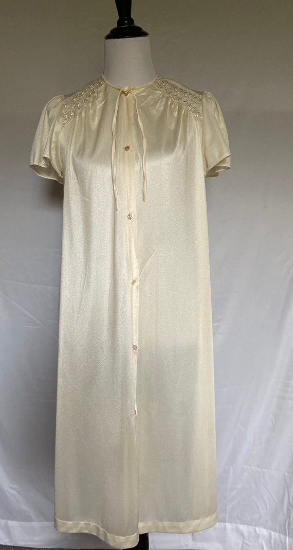 Vintage Style Nightgown, Vintage Lingerie, Ivory N