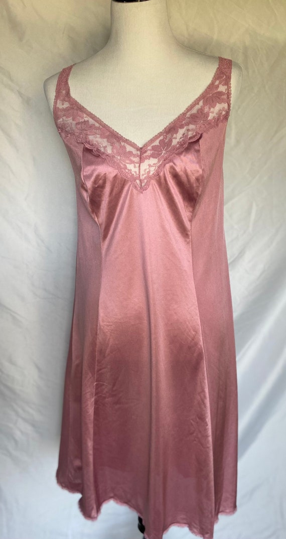 vintage maidenform pink nightgown - Gem