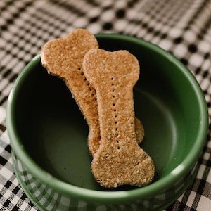 Large Dog Biscuits by La Barkeria. Handcrafted in Small-Batches with Limited Ingredients.