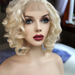 Marilyn Monroe Wig Sabrina Spellman Madonna Wig Short Cut Wig Curly Pale Blonde Bob Medical Wig Fashion Wig Light Wig Blonde Halloween
