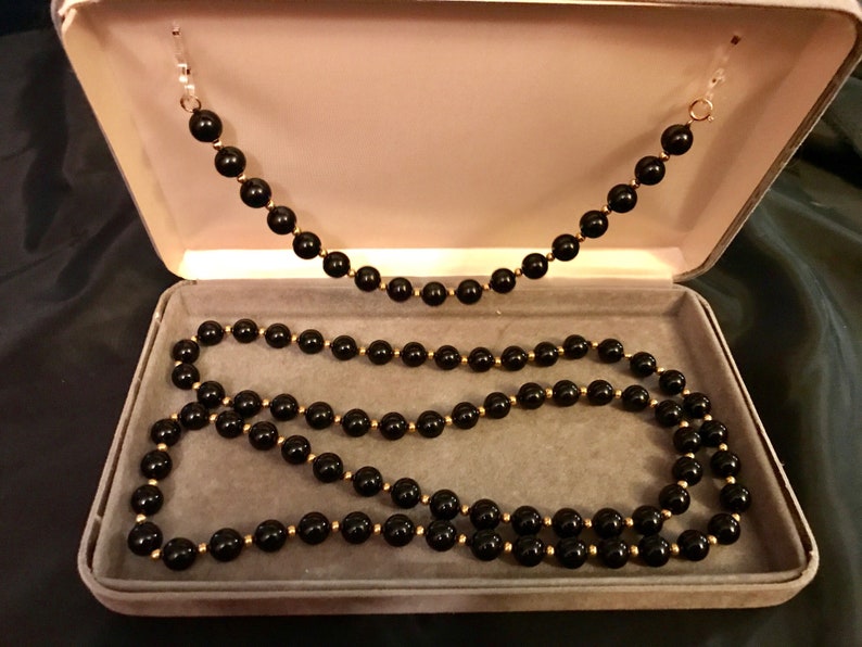 Vintage black and gold necklace and bracelet set
