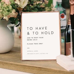 Para ter, segurar e manter sua bebida gelada - Placa Koozie - Koozies de casamento - 8x10&quot; 11x14&quot; - Modelo - Para impressão