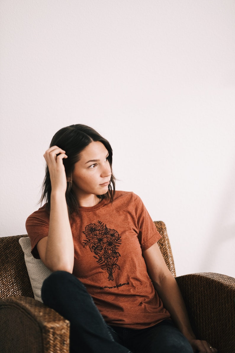 Michigan Wildflowers Tee Rust