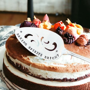 Baking Spirits Bright stamped personalized customized cake pie server, Thanksgiving, baker gift,Christmas gift,birthday gift