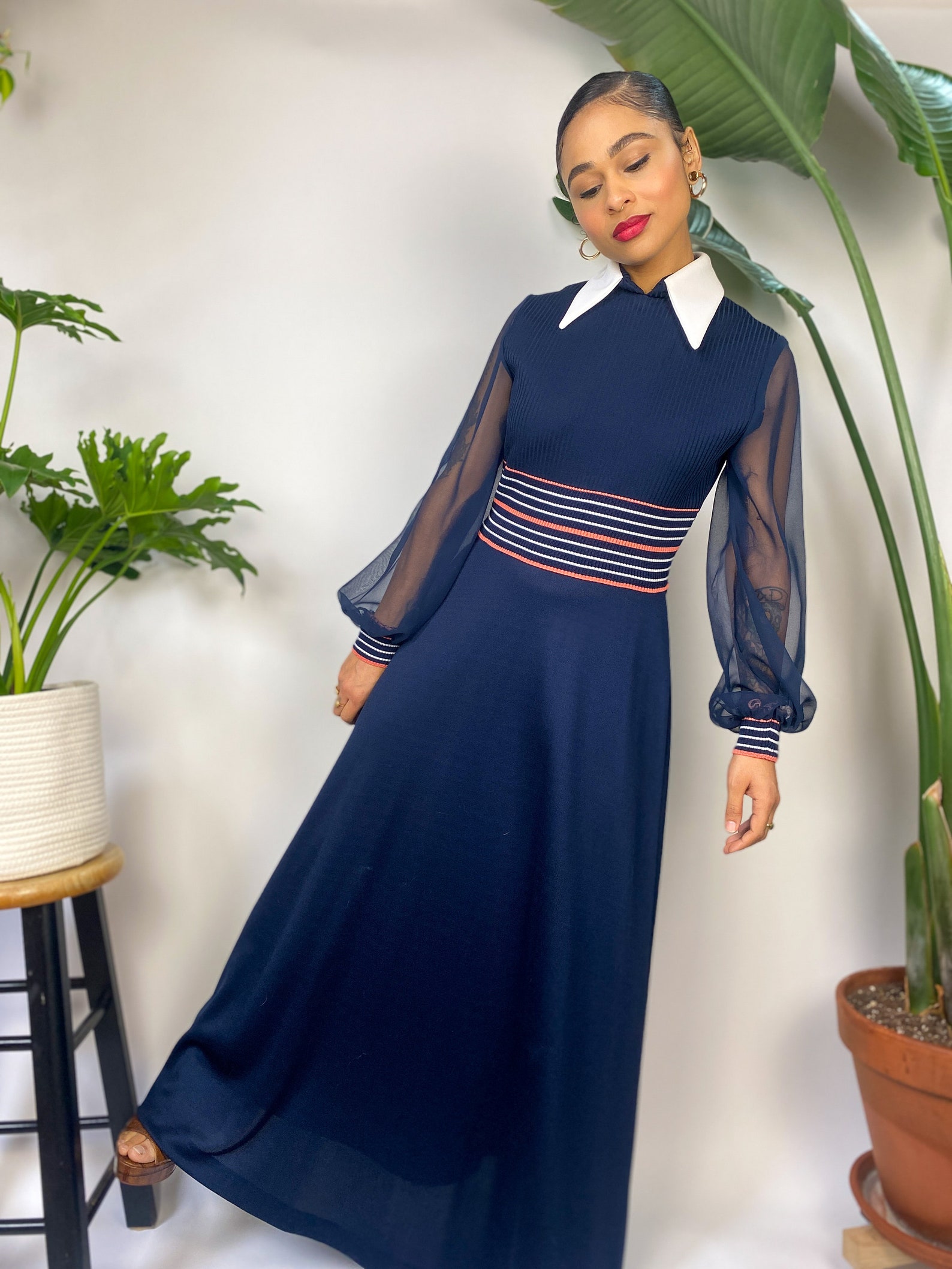 Amazing 1970's Dagger Collar Dress Etsy