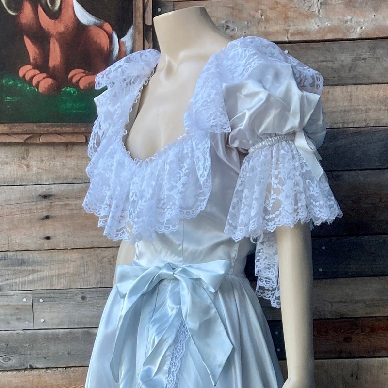 Southern Belle - Green Floral Dress main image 1
