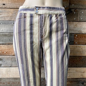 Vintage Low Rise Striped Bell Bottom Jeans by Newport News Jeanology Collection in Tag Size 6