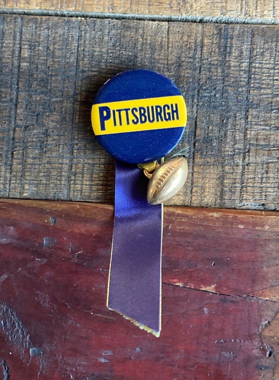 1950's Vintage University of Pittsburgh Pin with … - image 1