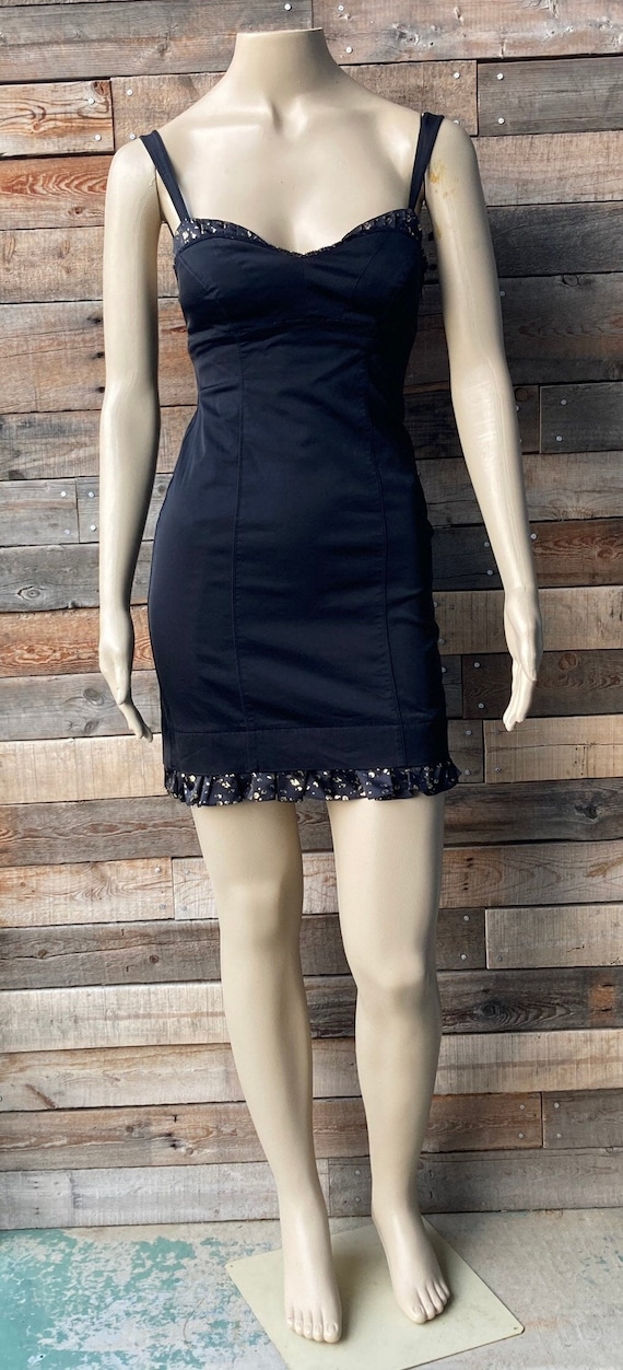 Vintage 1990's Super Sexy Guess Jeans Stretch Corset Wiggle Dress in Black With Gold Accents in Size 3 Prom - Etsy Vintage 1990's Super Sexy Guess Jeans Stretch Corset Wiggle Dress in Black With Gold Accents in Size 3 Prom - Etsy