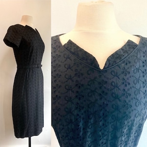 Vintage 50s WIGGLE Dress /  Cotton EYELET / Unique Notched Neckline + Belt / Chic / S