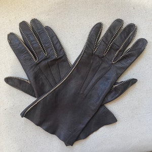 Vintage 40er 50er Jahre braune LEDERHANDSCHUHE + beige TOPSTITCH / Autofahrer Handschuhe / Wunderschöne