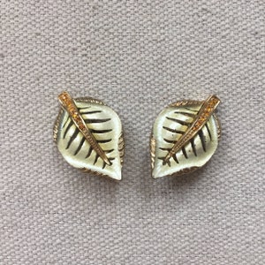 Vintage 60's AUTUMN LEAVES EARRINGS / Gold Tone with Rhinestone Detail / Clip On