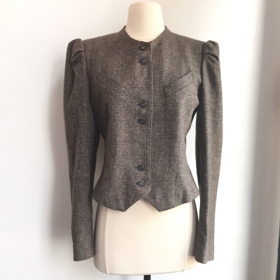 Fantastic Vintage 80’s Does VICTORIAN Peabody Hous