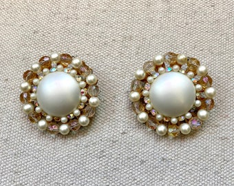 Vintage 50s 60s PEARL + RHINESTONE Earrings / Pink Rhinestones / 1.5"