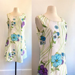 Vintage 60s MOD Dress / Cotton BARKCLOTH/ TROPICAL Hawaiian Floral Print