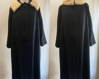 Vintage 50s Coat / Black CAMEL HAIR + Ivory MINK Collar + Fabric Covered Buttons / Swing Style / Satin Lined