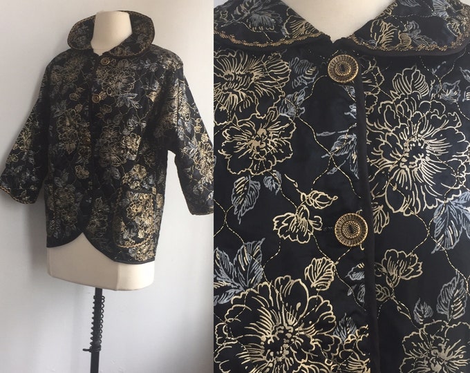 Cutest 60's Vintage QUILTED Bed Jacket / Metallic Gold Silver Floral