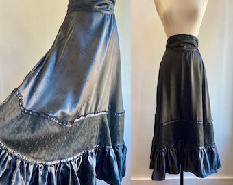 Vintage 80s Prairie Skirt / GUNNE SAX GUNNIES / Inky Black Silk Satin + Lace / Corset Waist + Ruffle Hem