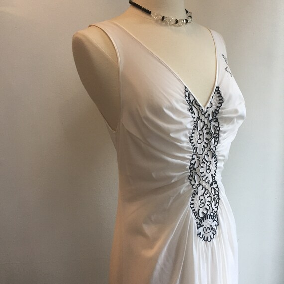 Vintage 70’s LUCIE ANN Nightgown / LACE Illusion … - image 4