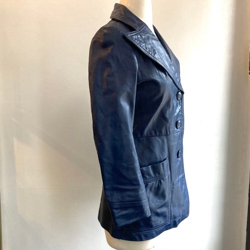 70s Vintage BLUE shops LEATHER JACKET Coat / Fitted Short Trench / Lined