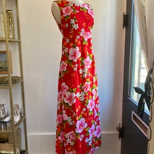 Vintage 60s HAWAIIAN Maxi Dress / HIBISCUS BARKCLOTH / Watteau Pleat ...
