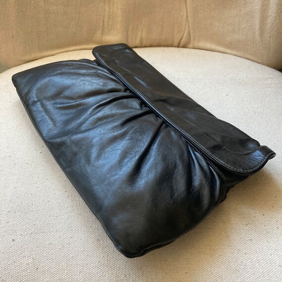 Classic 80s Vintage PUFFY PLEATED Leather Clutch / J… - Gem