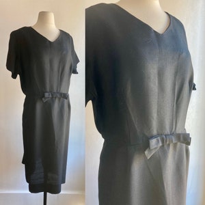 Vintage 50's Volup Black Linen COCKTAIL Dress. Designs by Lisa