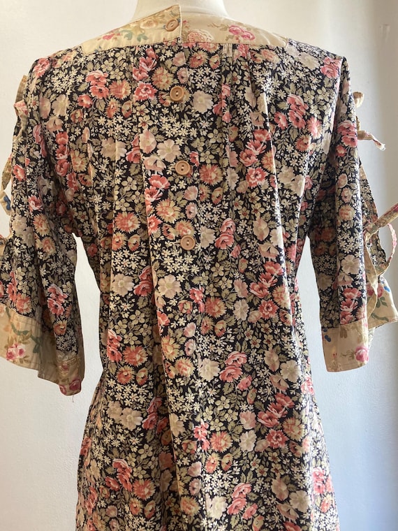 Vintage 70s Dress / Boho SMOCK Dress / Floral Cal… - image 6