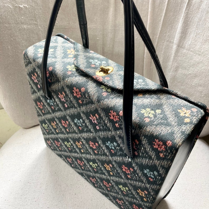 Vintage 60s Mod Floral Fabric TRAVEL BEAUTY SEWING Case / Mirror Interior Pocket image 2