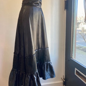 Vintage 80s Prairie Skirt / GUNNE SAX GUNNIES / Inky Black Silk Satin Lace / Corset Waist Ruffle Hem image 5