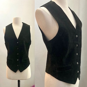 Vintage 70s VEST Waistcoat / Black SUEDE Leather / Snap Front + Pockets / Fitted  Details / Made in Korea / M