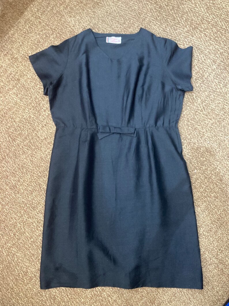 Vintage 50's COCKTAIL Dress / Linen / Little Black Dress Bow Detail / Volup / Designs by Lisa image 9