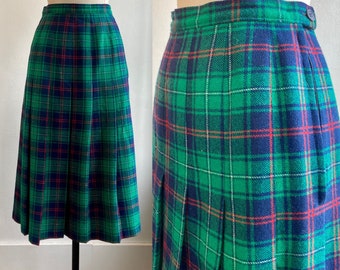 Vintage 50s 60s PLAID Skirt / PENDLETON Wool Skirt / Flat Front + PLEATED / MacNeil Tartan