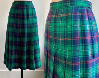 Vintage 60s PLAID Skirt / PENDLETON Wool Skirt / Flat Front + PLEATED / MacNeil Tartan
