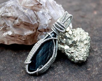 Pietersite Wire Wrap