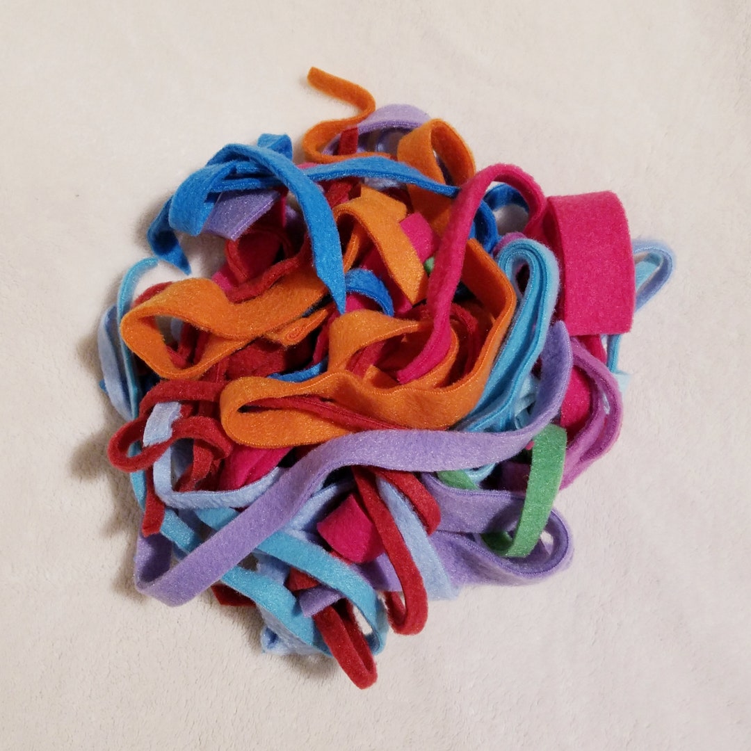 Single Color Nesting Material Fleece Strips for Bedding Nesting