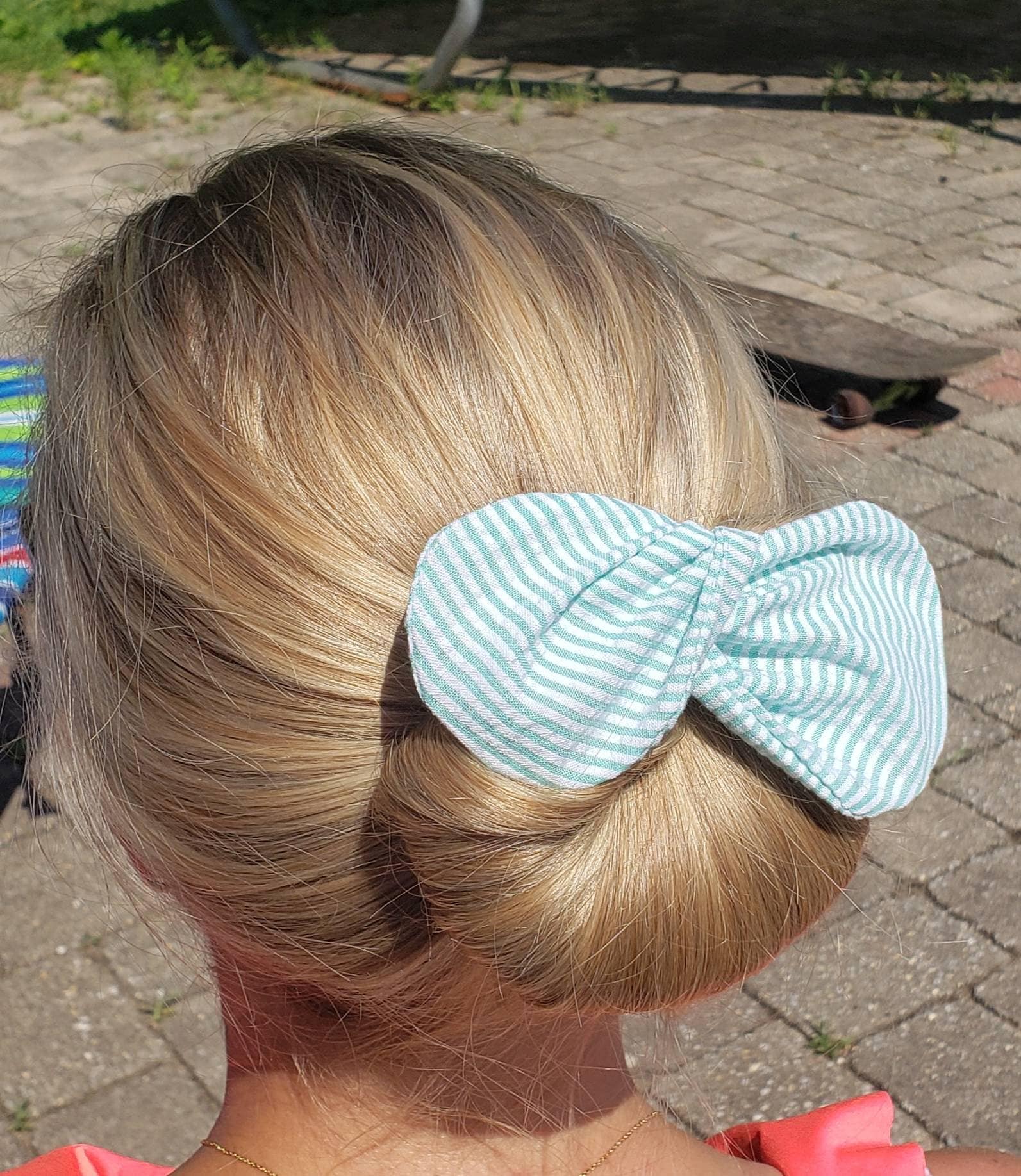 Chic Chignon Maker Roll a Bun Twist a Bun Quick Bun French - Etsy Ireland Chic Chignon Maker Roll a Bun Twist a Bun Quick Bun French - Etsy Ireland