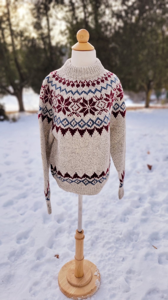 Vtg 70's Child Danspun handmade knitted wool sweat