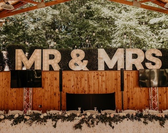 MR & MRS 3FT Light Up Letter, Marquee Letter, Monogram Sign for Wedding, Wedding Decor
