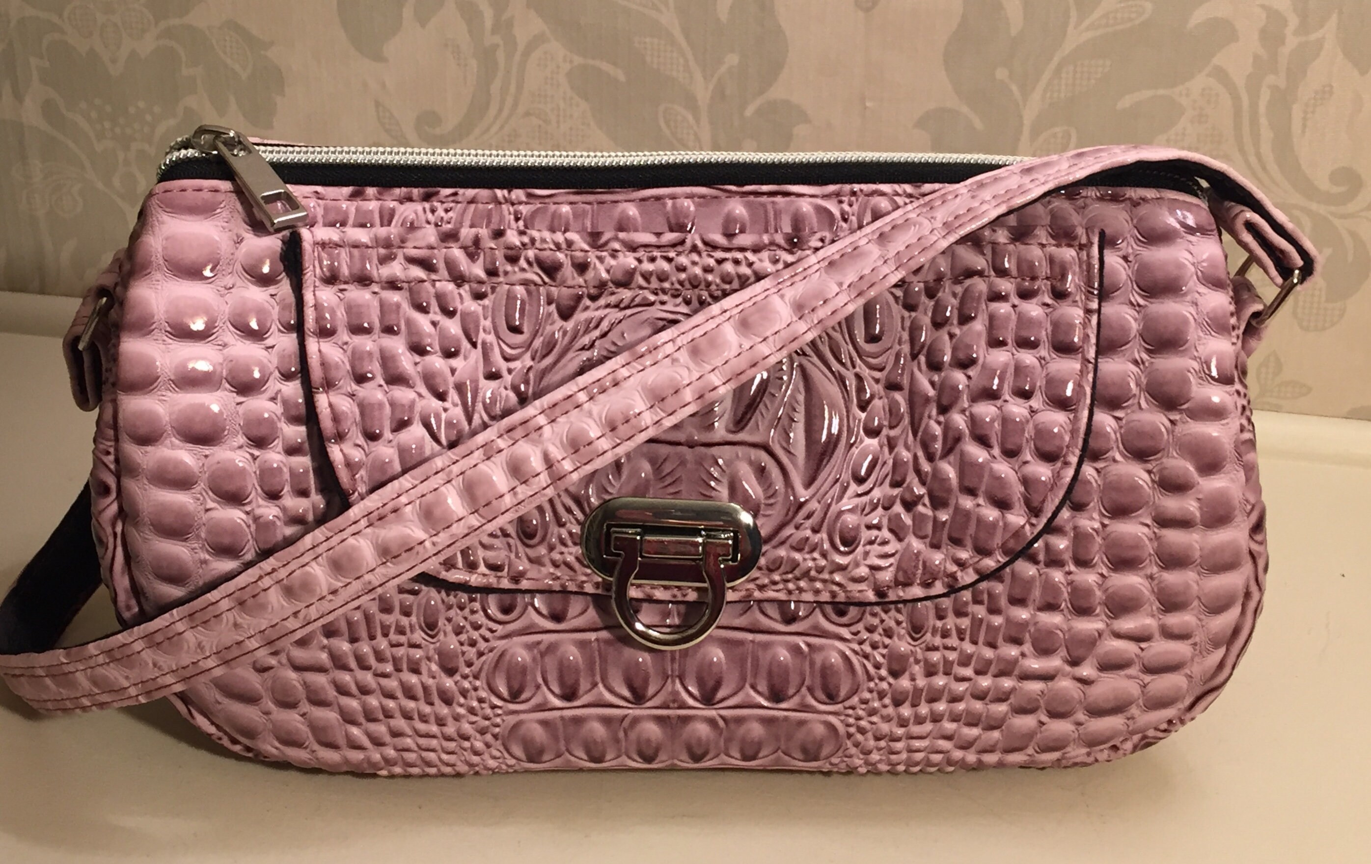 Baguette bag lavender Clearance