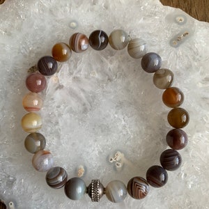 Beaded Jewelry, Mens Jewelry, Gemstone Jewelry, Womens Jewelry, Agate Jewelry, Silver Bead, Stacking Bracelet, Mala Bracelet, Yoga Bracelet