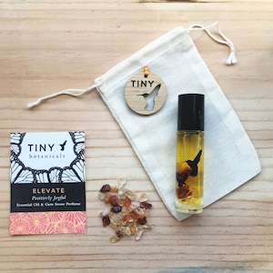 Elevate Essential Oil & Gemstone Perfume Roll On  // Citrine and Carnelian  // Neroli Grapefruit Palmarosa  // Aromatherapy