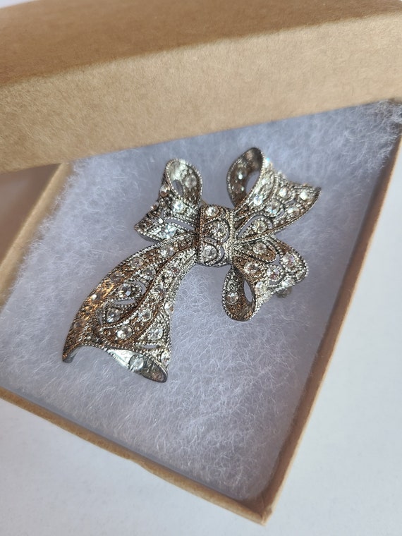 Small Diamond Bow Brooch