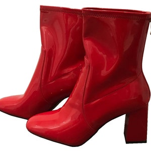 Red shiny patent faux leather ankle boots with heel image 4