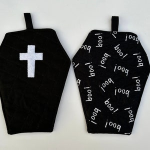 Halloween Hot Pads - Coffin Pot Holders - Halloween Oven Mitts - Insulated, Washable and Reversible